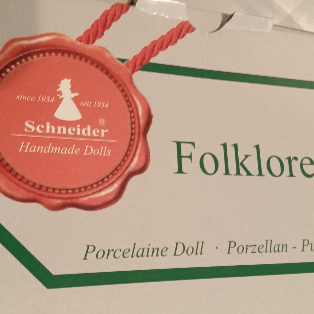 SCHNEIDER HANDMADE DOLL , - Picture 5 of 5